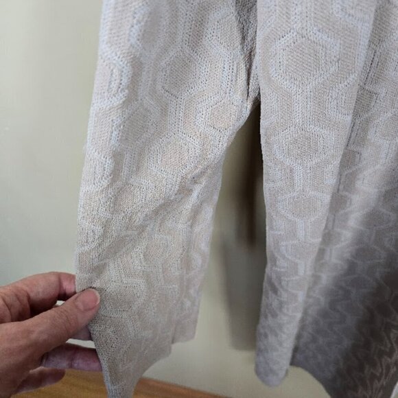 NWOT Calvin Klein Beige Knit Long Sleeve Cardigan Sweater with Single Button Med - Picture 7 of 9